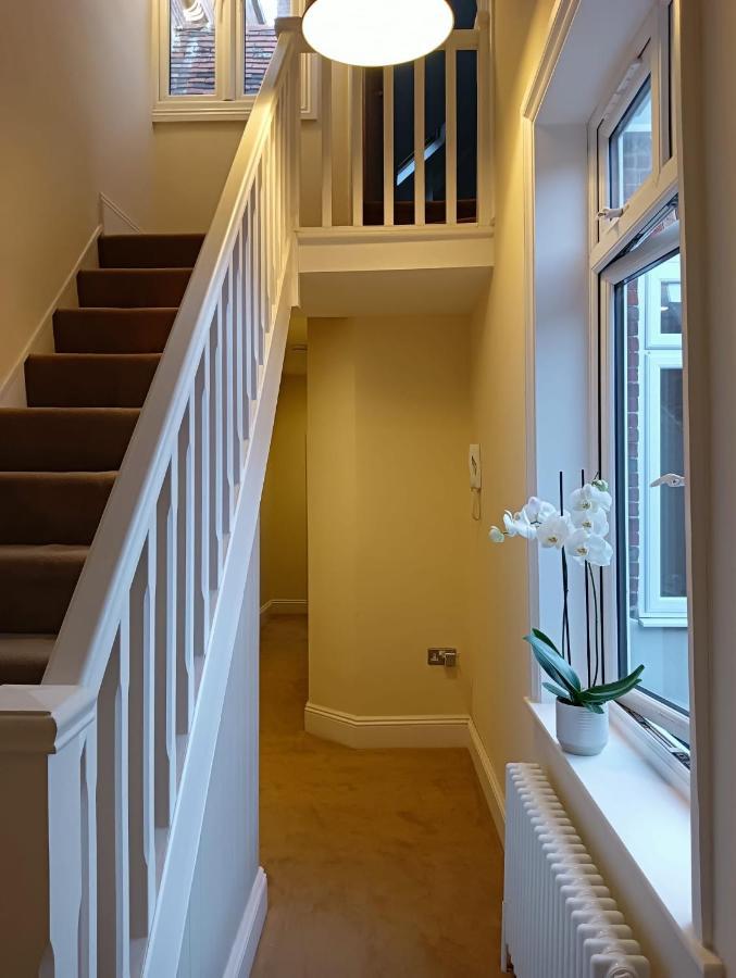 Catherine Street Apartments 솔즈베리 외부 사진