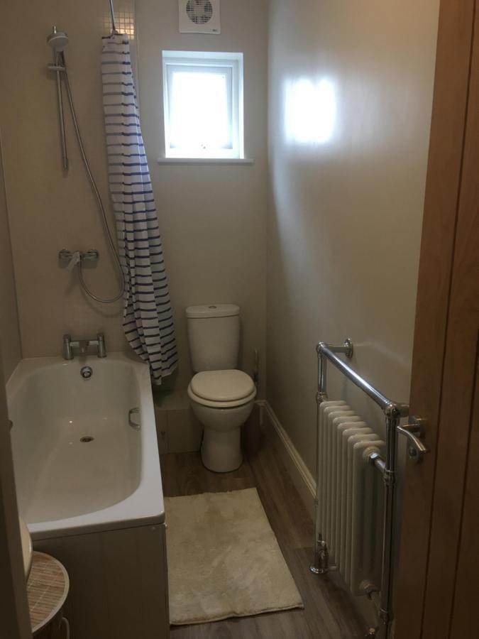 Catherine Street Apartments 솔즈베리 외부 사진